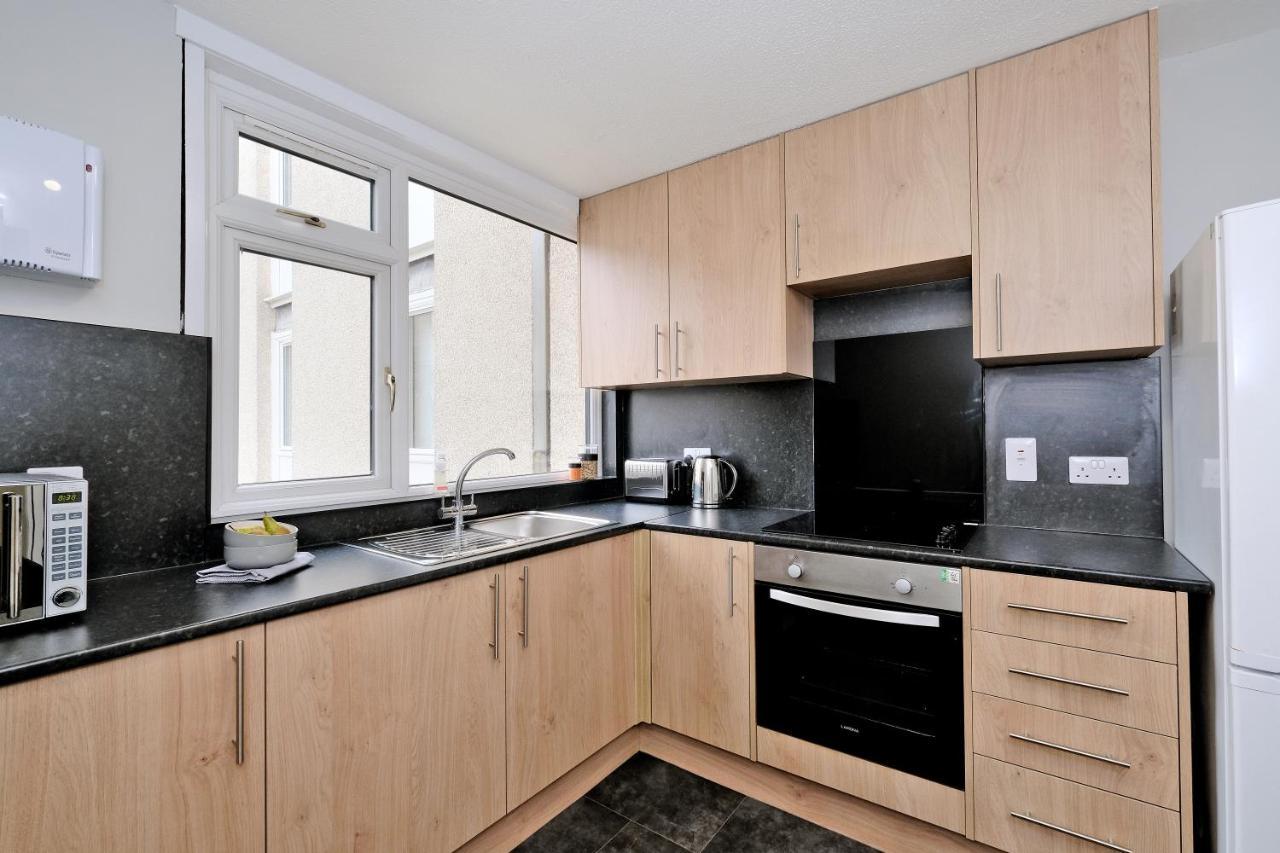 Cooper Court Leilighet Aberdeen Eksteriør bilde